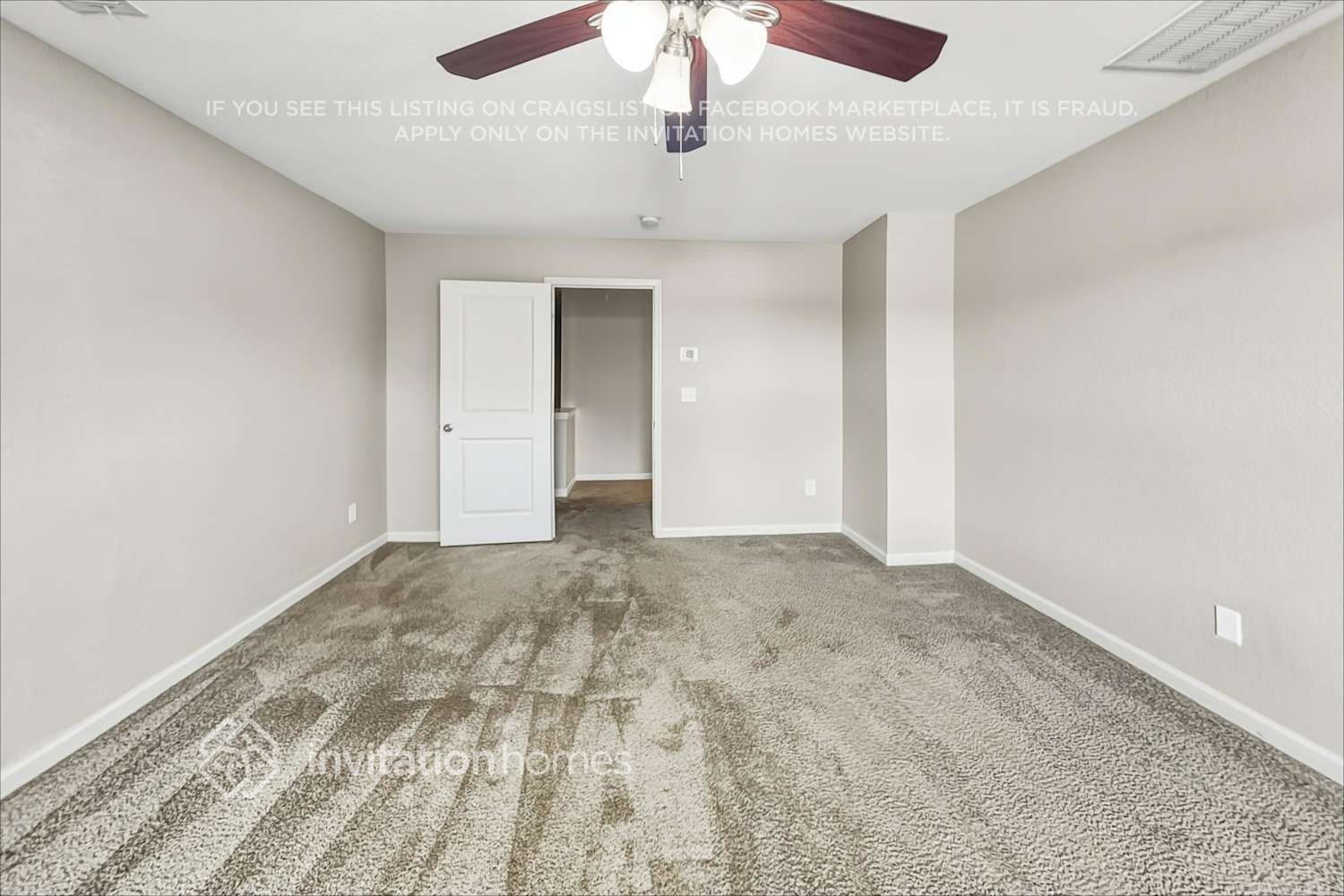 Building Photo - 439 Vermeer Ct