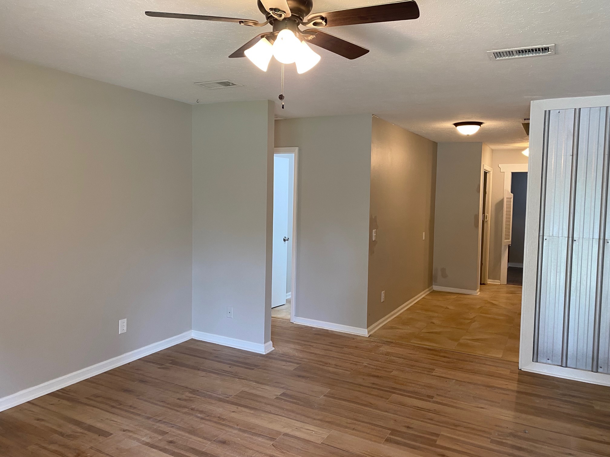 Living Room, Dining Room, Kitchen - 4036 Maritimes Ct