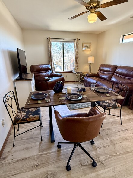 Study, dining, crafts - flexiblity - 2715 Sheridan St NW