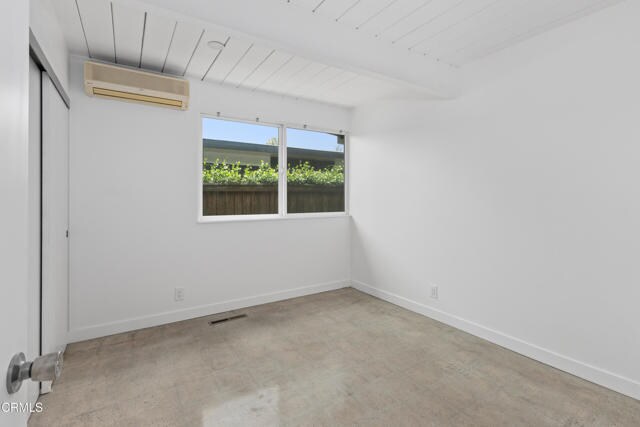 Building Photo - 3832 E Casselle Ave