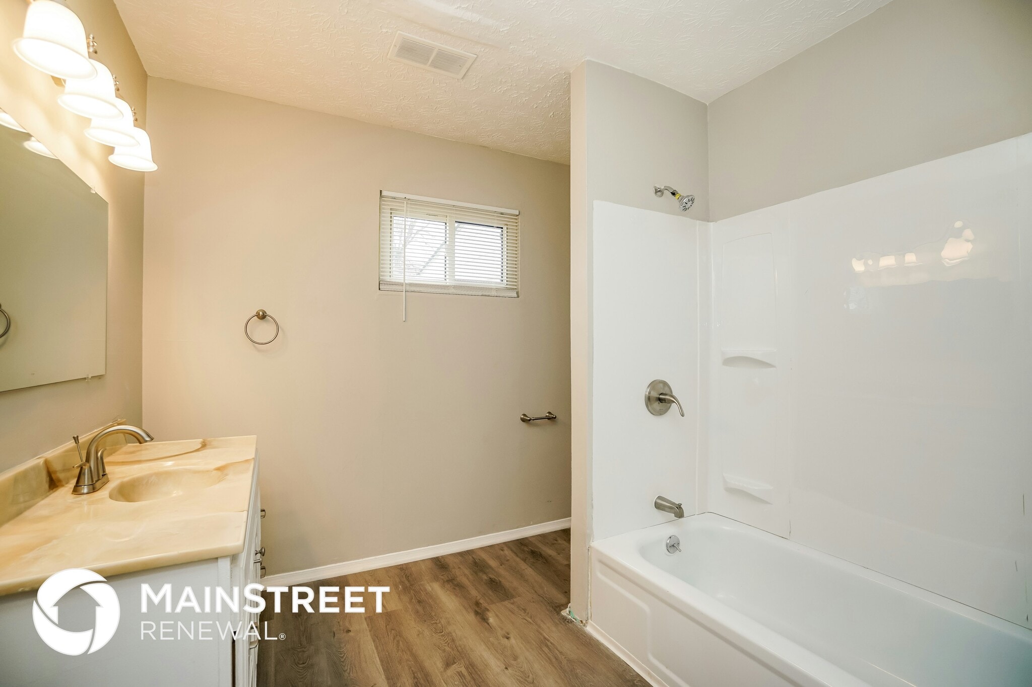 Building Photo - 2920 Gentry Ln