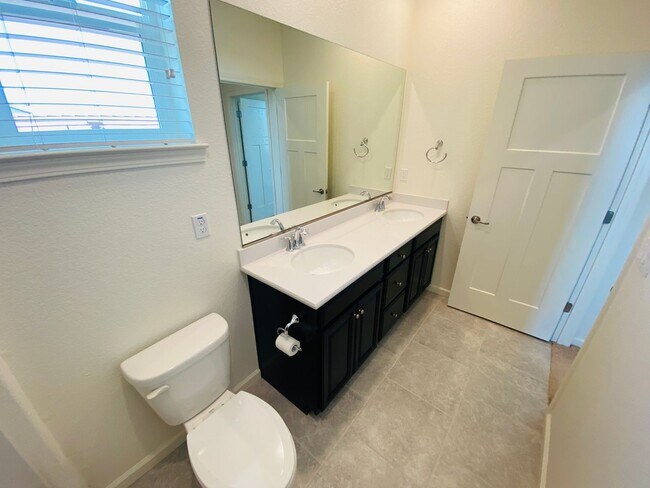 Building Photo - Gorgeous Corner Home