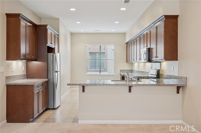 Building Photo - 106 Neptune