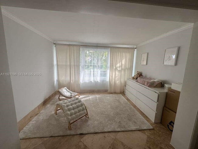 Building Photo - 332 NW 47th Ave