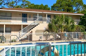 Building Photo - 209 Northwest Jefferson Cir N