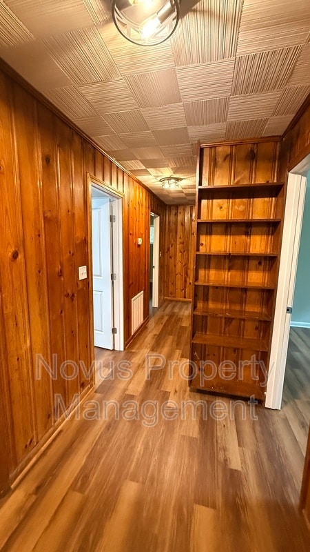 Building Photo - 42 Bagwell Dr