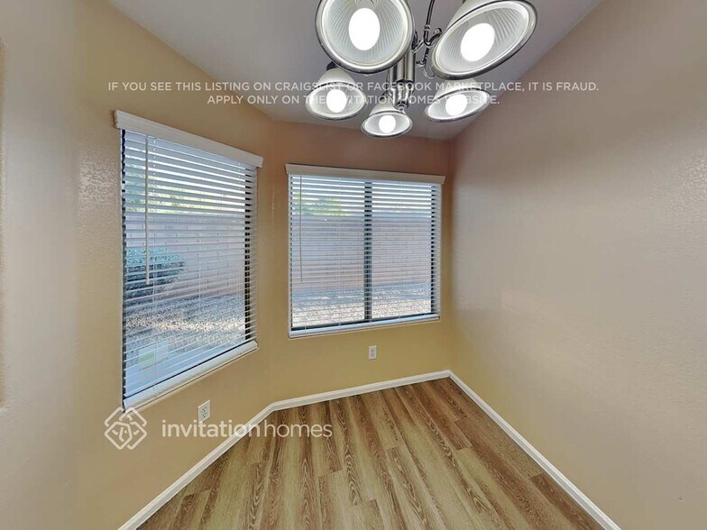 Building Photo - 1254 N 159th Ln