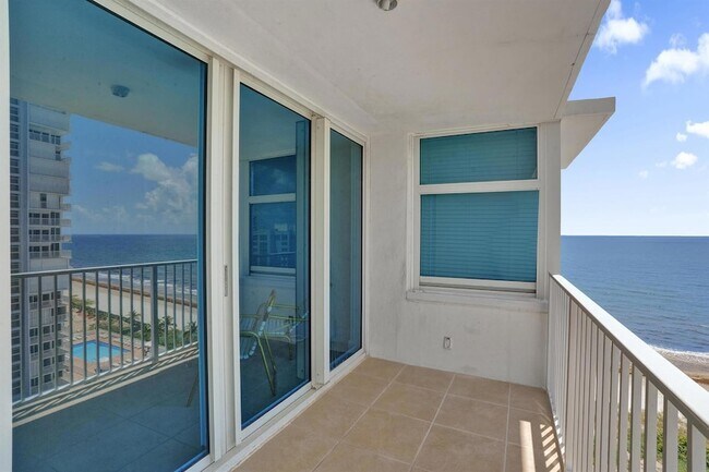 Building Photo - 1360 S Ocean Blvd