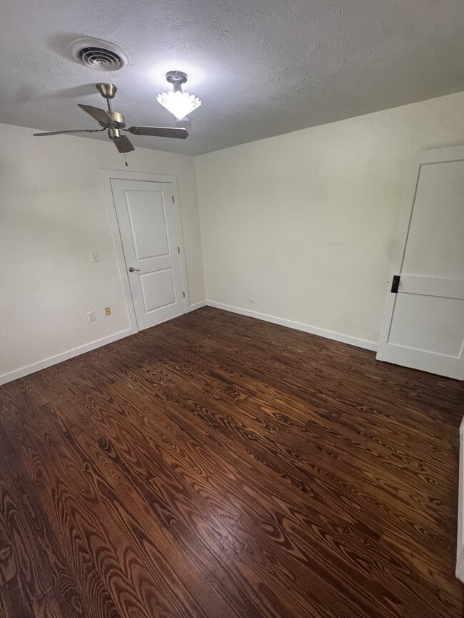 Building Photo - 5795 FM 1122