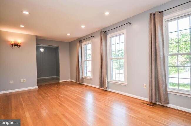 Building Photo - 11309 Brandy Hall Ln