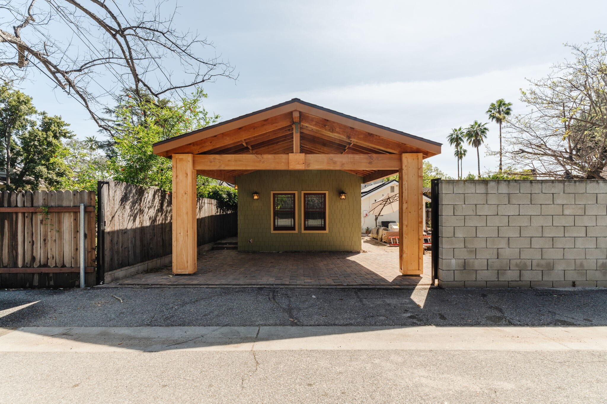 Building Photo - 1719 Loma Vista St