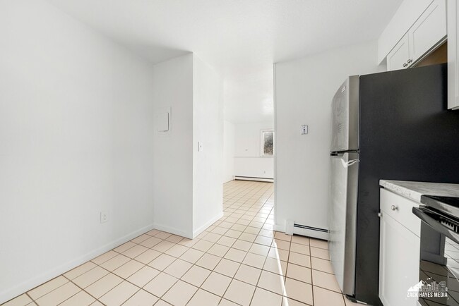 Building Photo - 19033 Whirlaway Rd