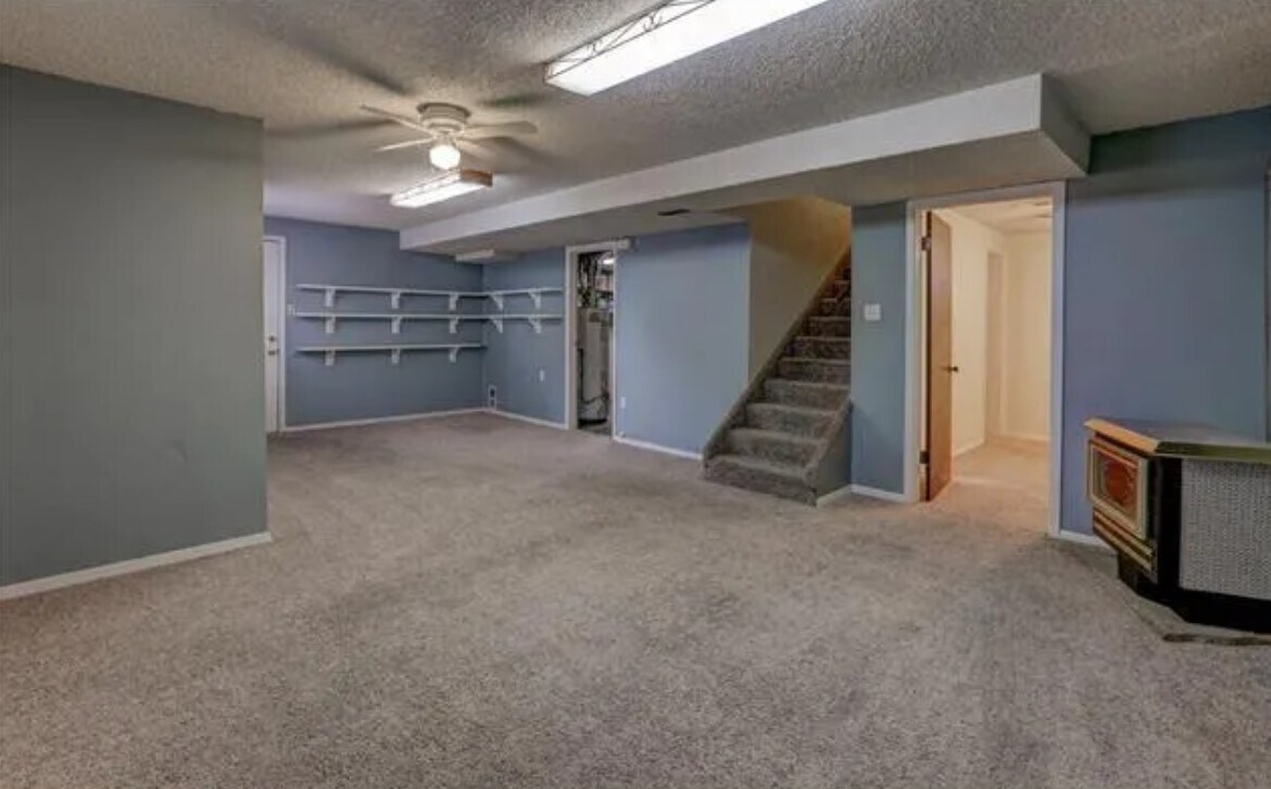 Building Photo - 1441 Swope Ave