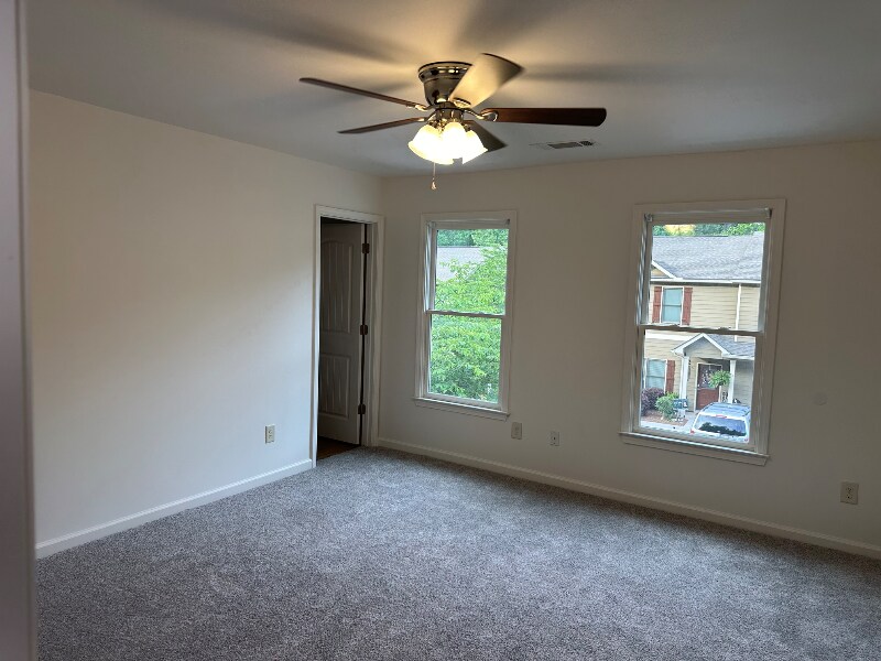 Building Photo - 45 Jacobs Ln