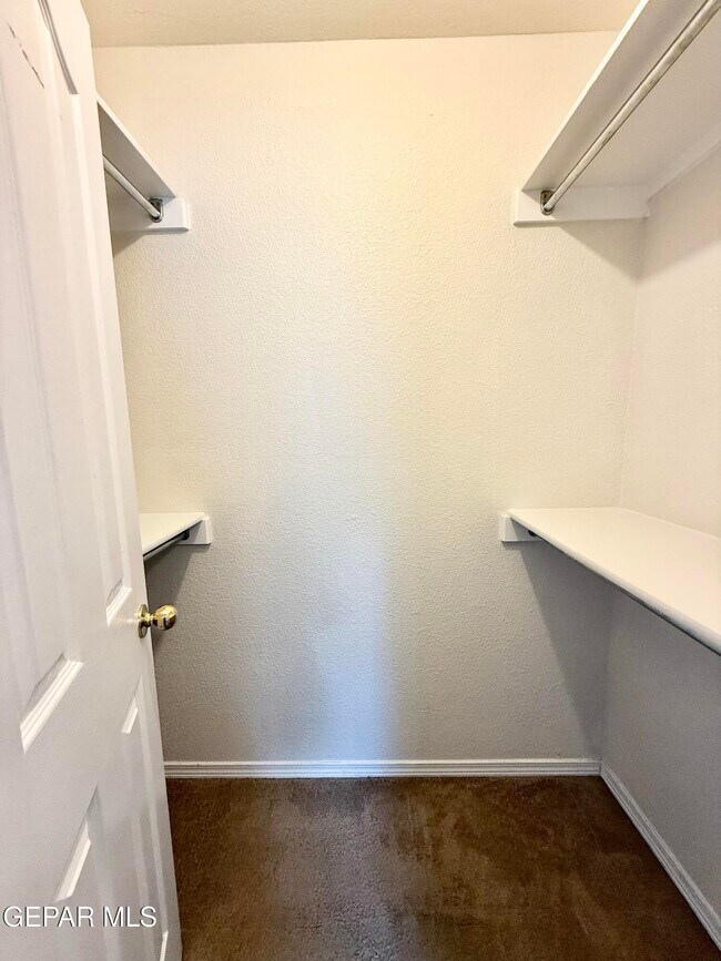 Building Photo - 12720 Tierra Mina Dr