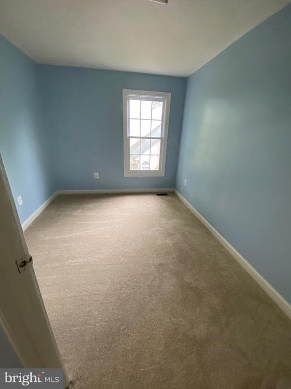 Building Photo - 9621 Bainbridge Ct