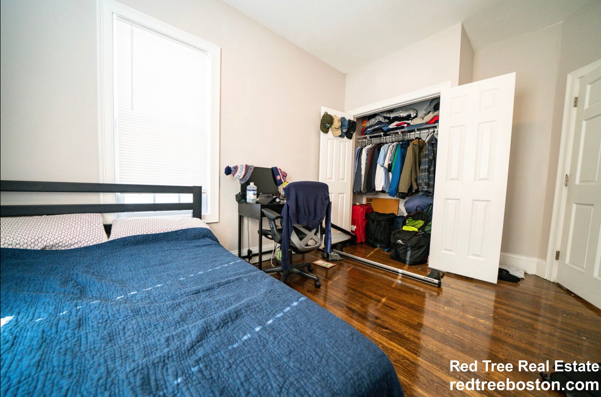 Building Photo - 91 Hillside St