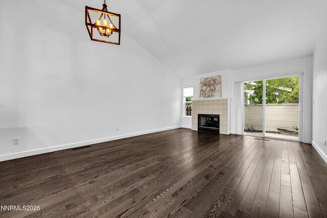 Building Photo - 3274 Alum Creek Ct