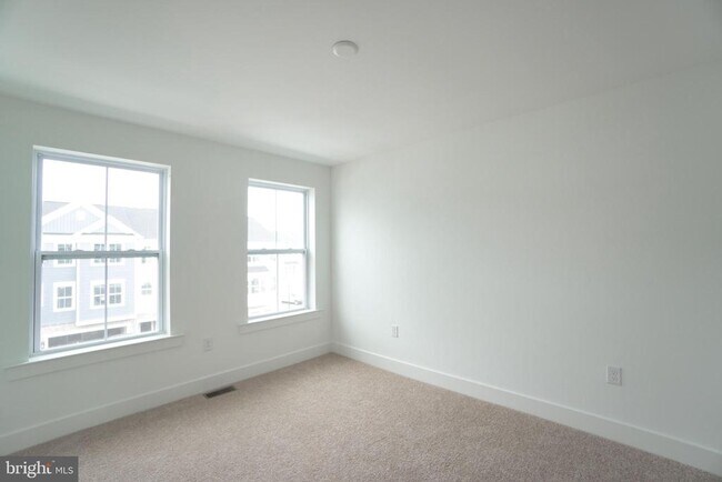 Building Photo - 114 Higher Rock Ct