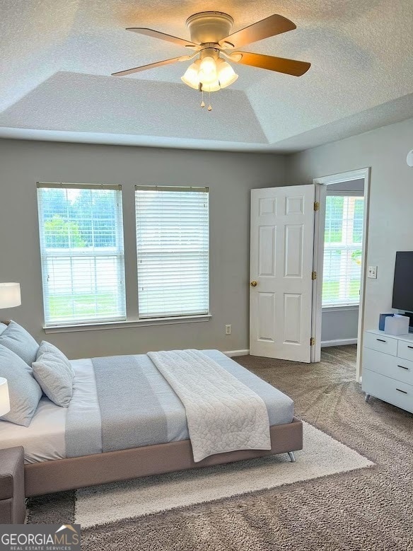 Building Photo - 218 Royal Palms Ave