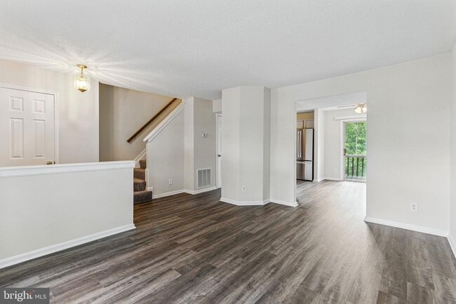 Building Photo - 505 Knollwood Ct