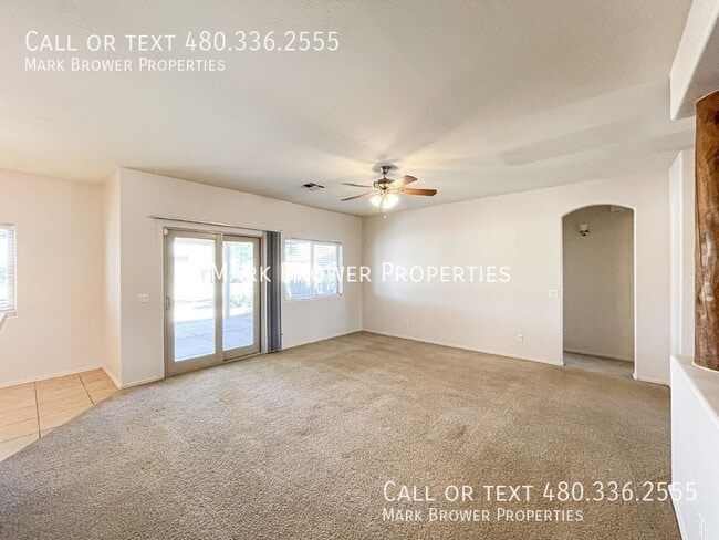 Building Photo - 2458 W Skyline Ln