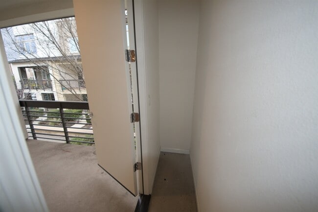 Building Photo - 5590 El Dorado Ln