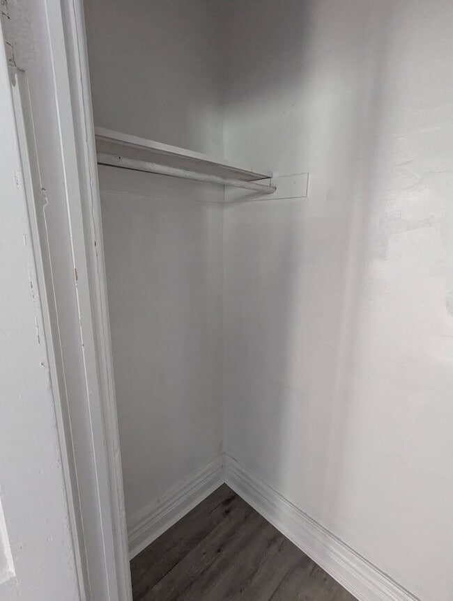 Building Photo - 33 Central Ave