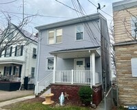 Building Photo - 30 Salter Pl