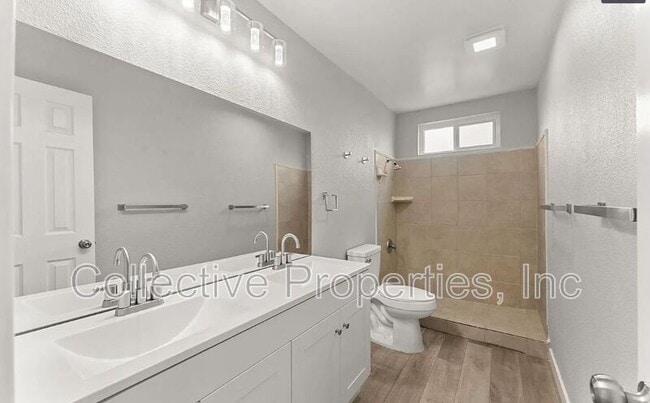 Building Photo - 320 Willie James Jones Ave