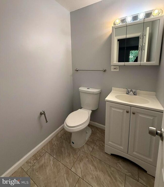 Building Photo - 5602 Bismach Dr