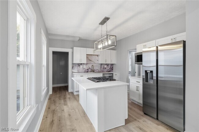 Building Photo - 12701 Plover St