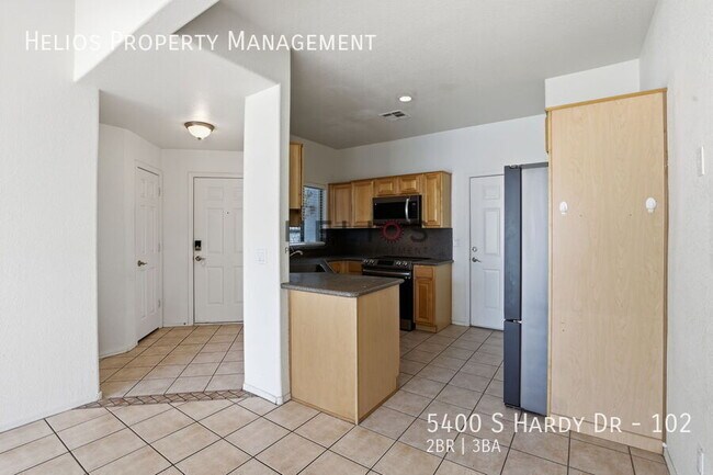 Building Photo - 5400 S Hardy Dr