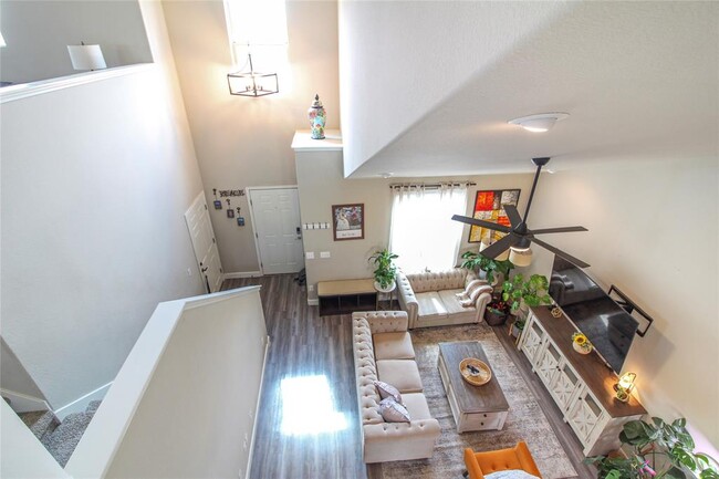 Building Photo - 5954 Heron Dr