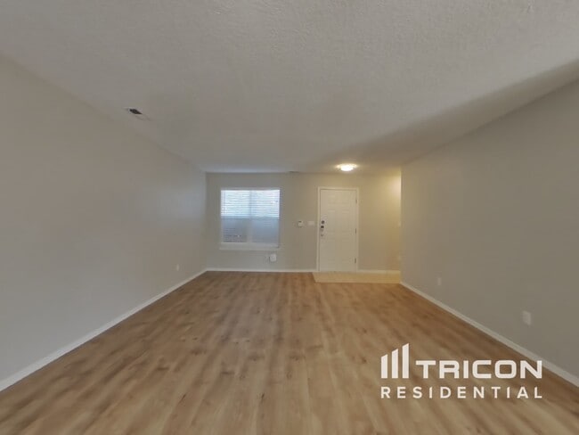Building Photo - 10311 Nacimiento St NW