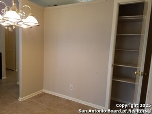 Building Photo - 7215 Glen Heights