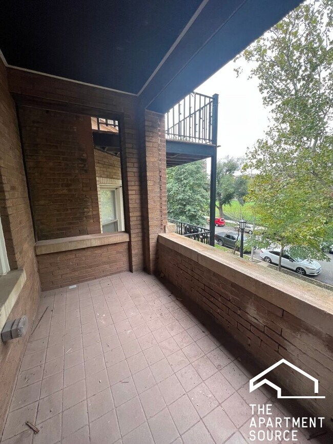 Building Photo - 4641 Malden St