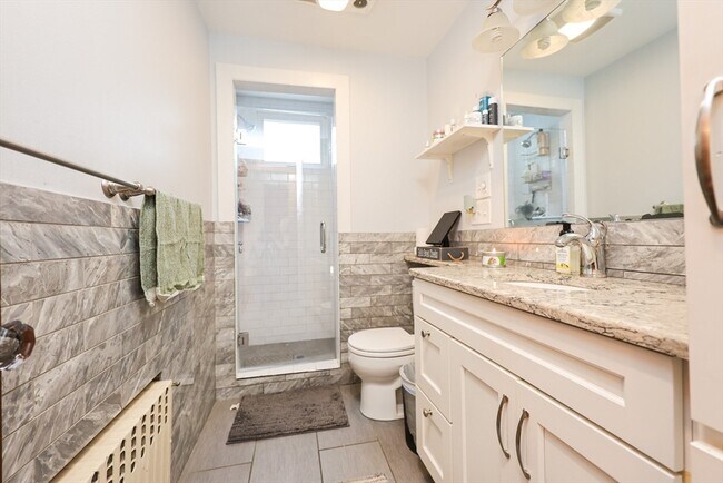 Building Photo - 19 Burton Terrace