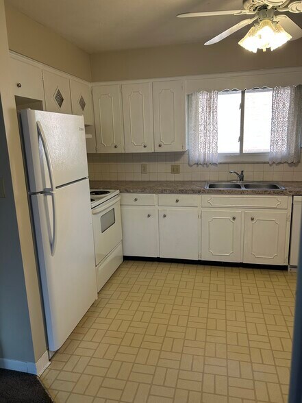 Building Photo - 172 Kenridge Rd