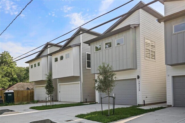 Building Photo - 2022 Thonig Rd