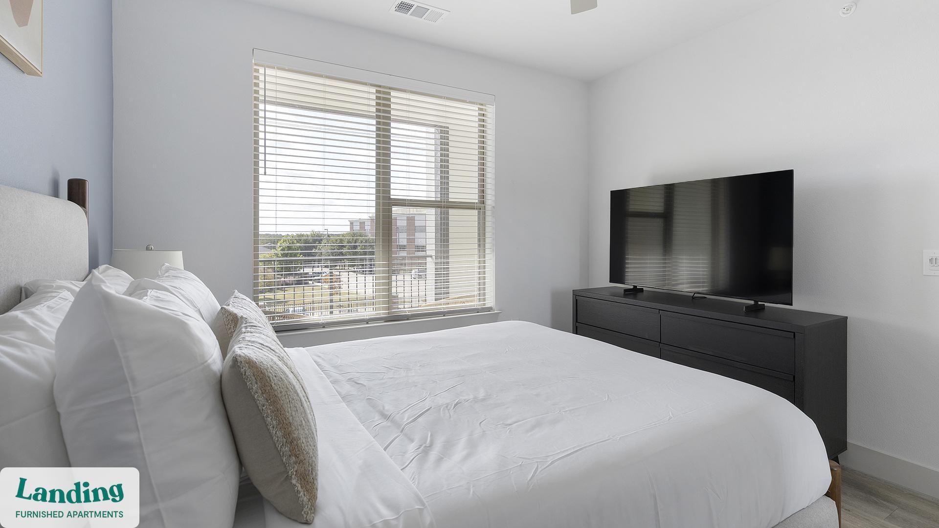 Building Photo - 3351 Walton Dr