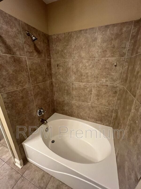 Building Photo - 767 Summer Breeze Dr