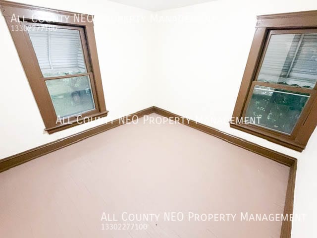 Building Photo - 723 E 156th St