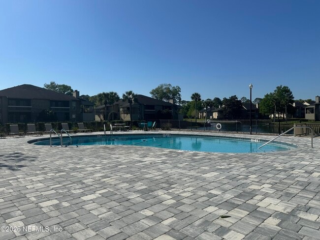 Building Photo - 10200 Belle Rive Blvd