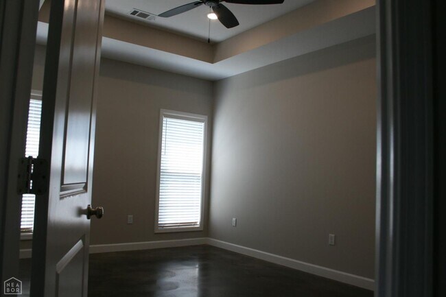 Building Photo - 3 Bedroom, 2 Bath in Nettleton! MAY 2025 MOVE IN