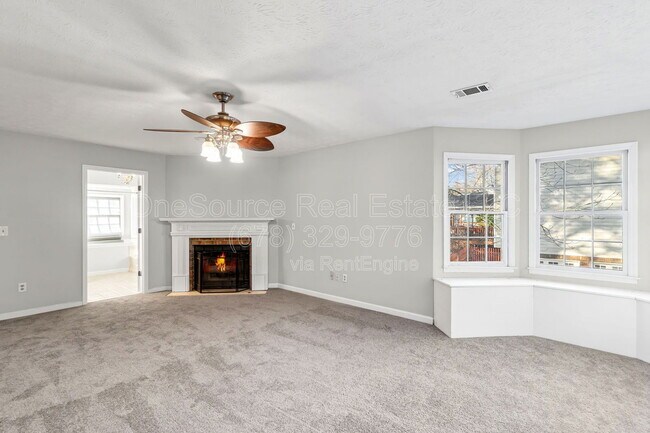 Building Photo - 118 Fitchburg Dr