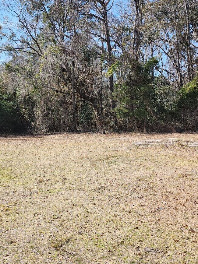 Building Photo - 7965 E Oglethorpe Hwy