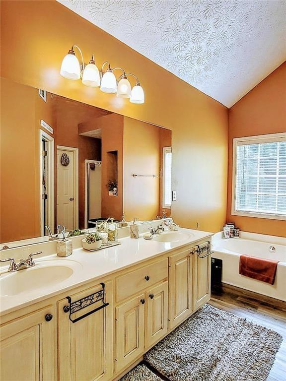 Building Photo - 3313 Beech Hollow Ct