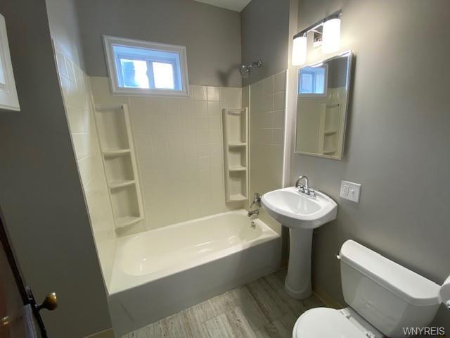 Building Photo - 86 Edgewood Ave