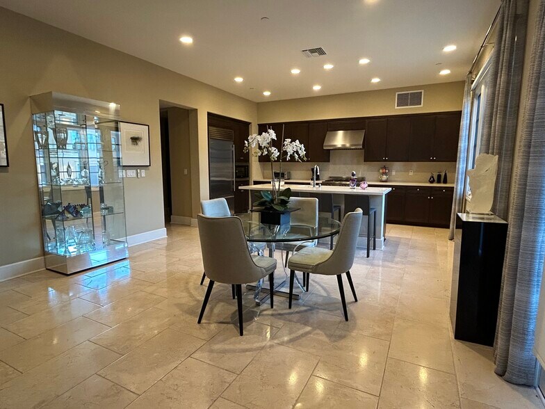 Building Photo - 23500 Park Sorrento